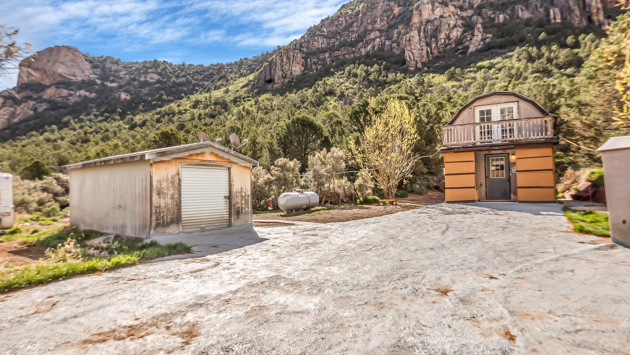 16201 Highway 141 Property Photo 1