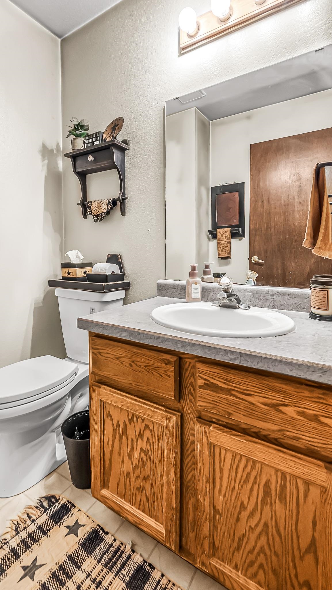 1349 E Main Street Property Photo 13