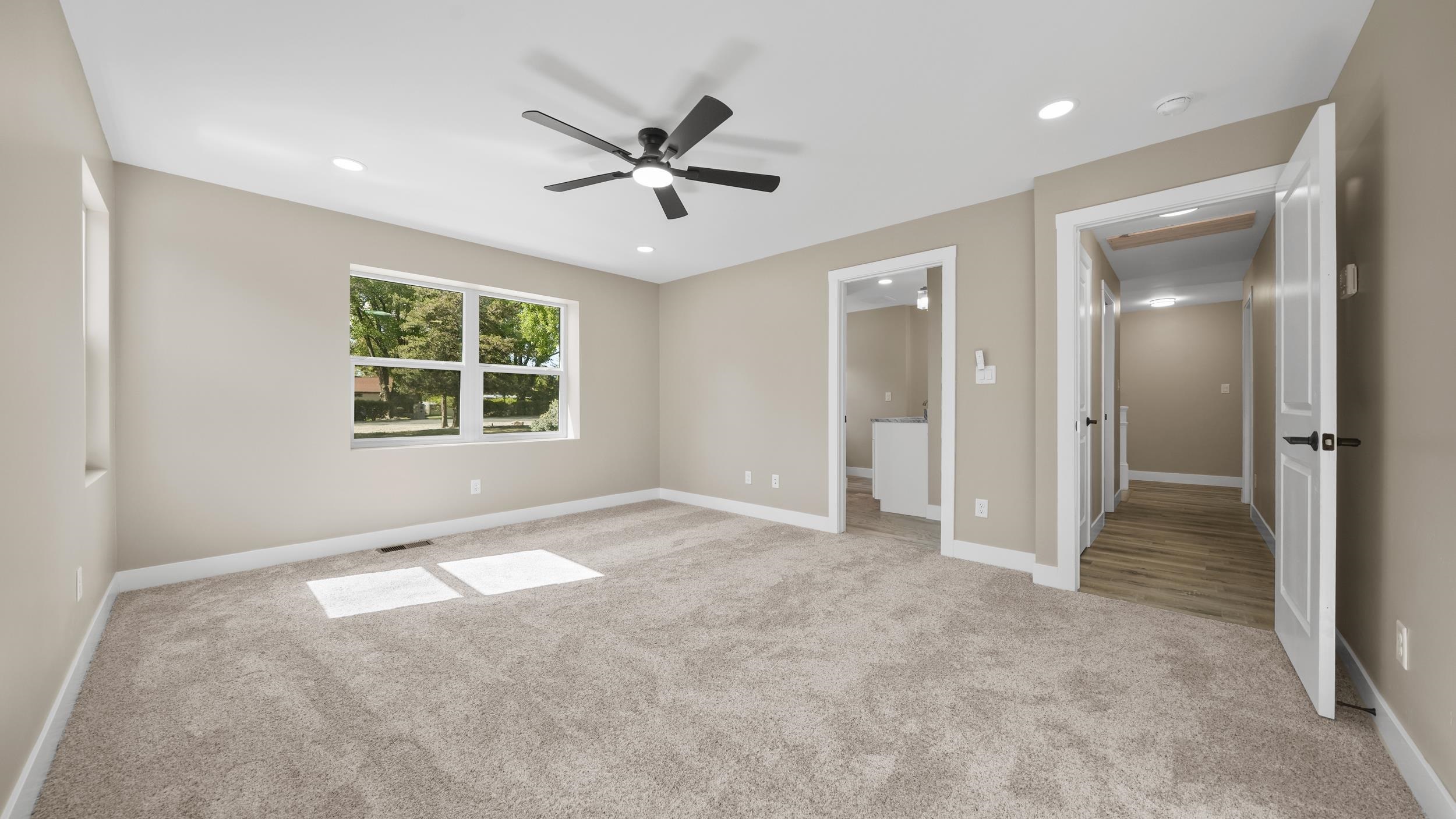 120 Hillcrest Drive Property Photo 13