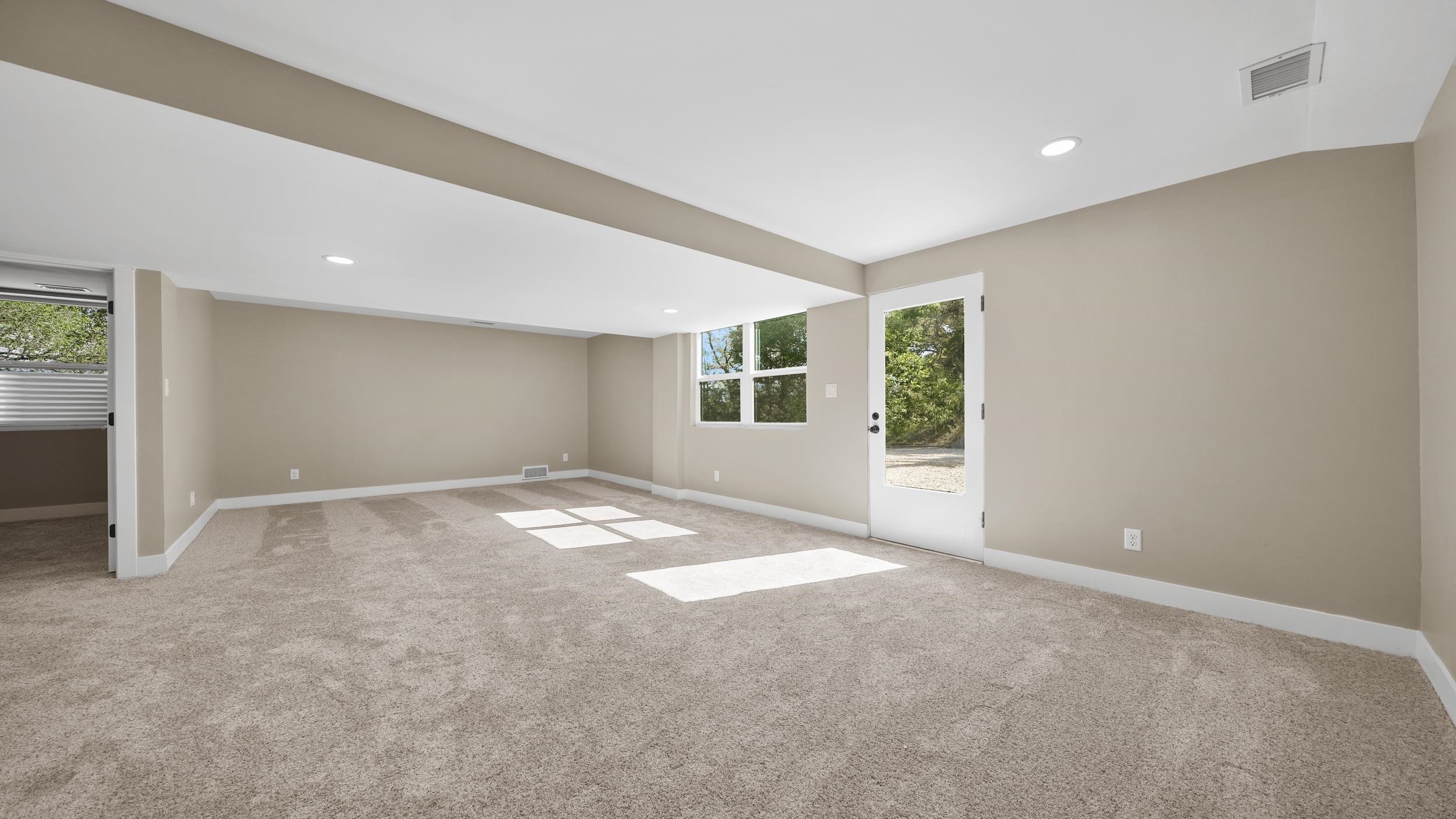 120 Hillcrest Drive Property Photo 21