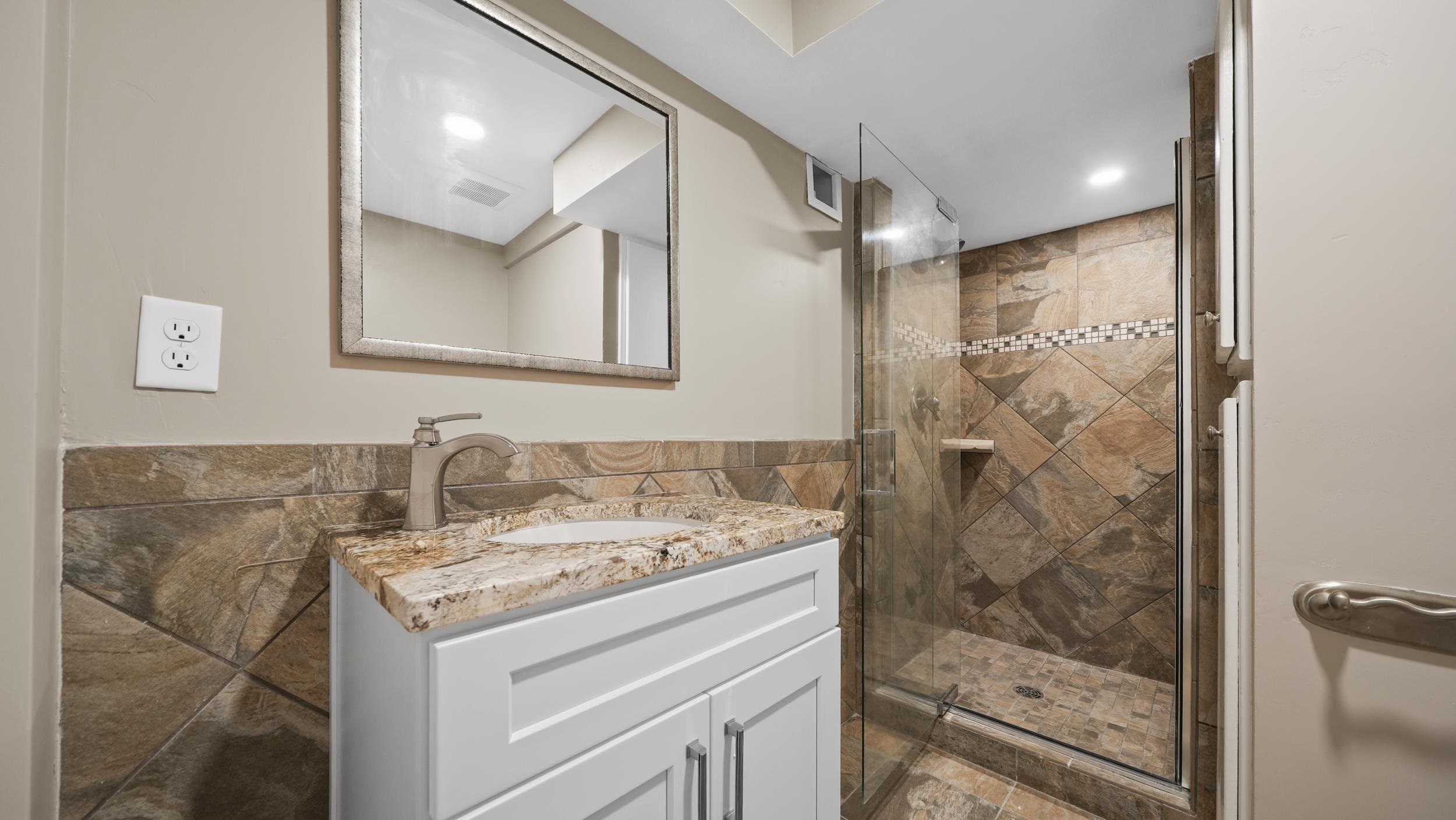 120 Hillcrest Drive Property Photo 24