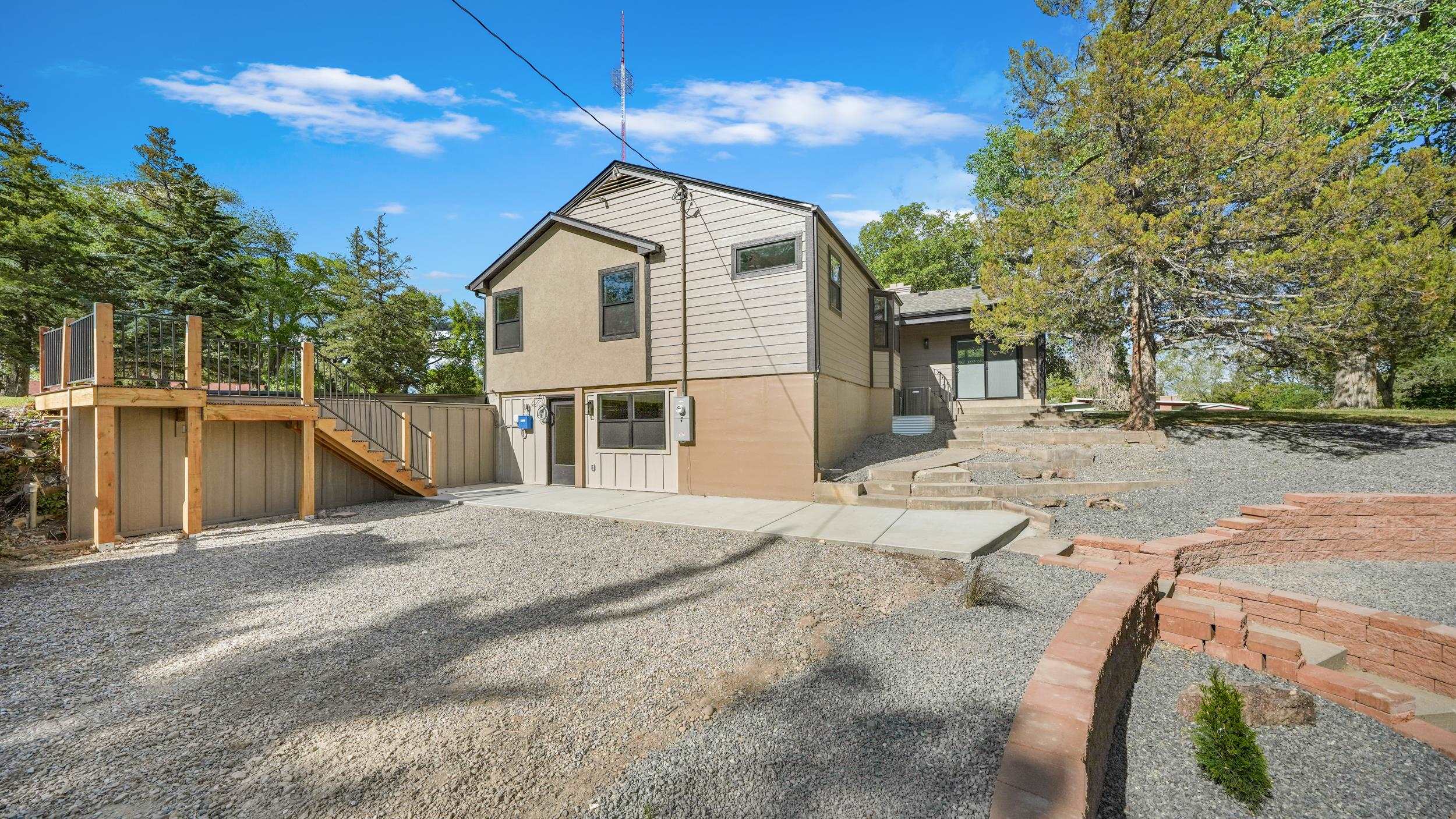 120 Hillcrest Drive Property Photo 32