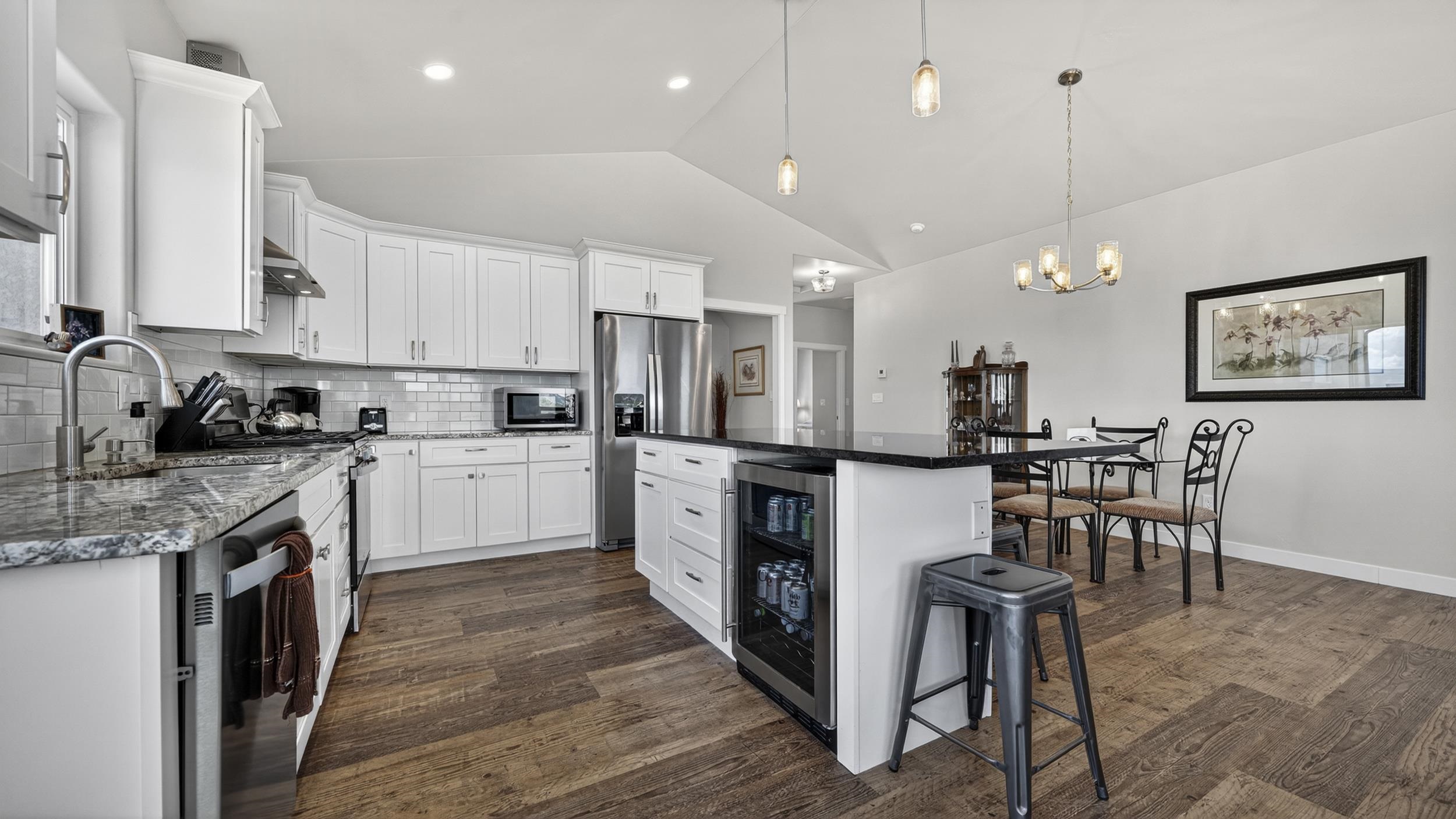 1240 21 Road Property Photo 7