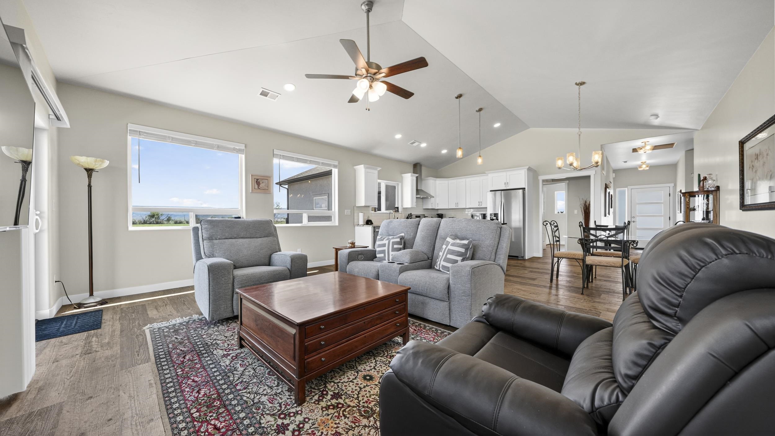 1240 21 Road Property Photo 11