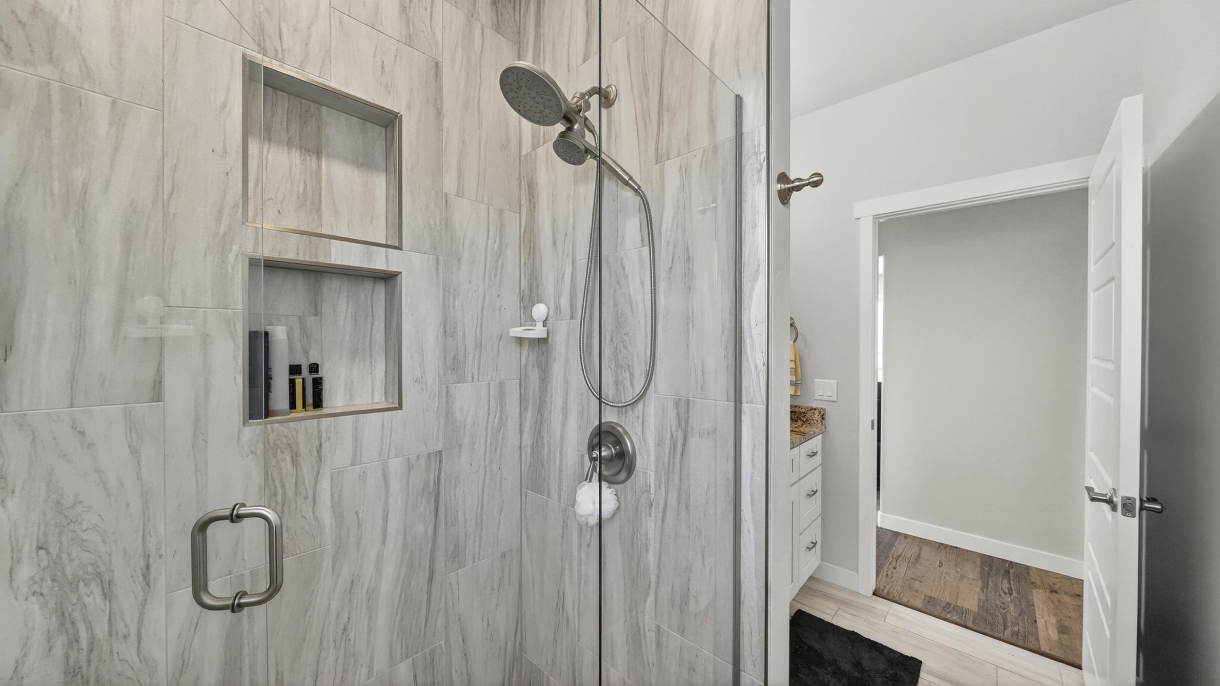 1240 21 Road Property Photo 17