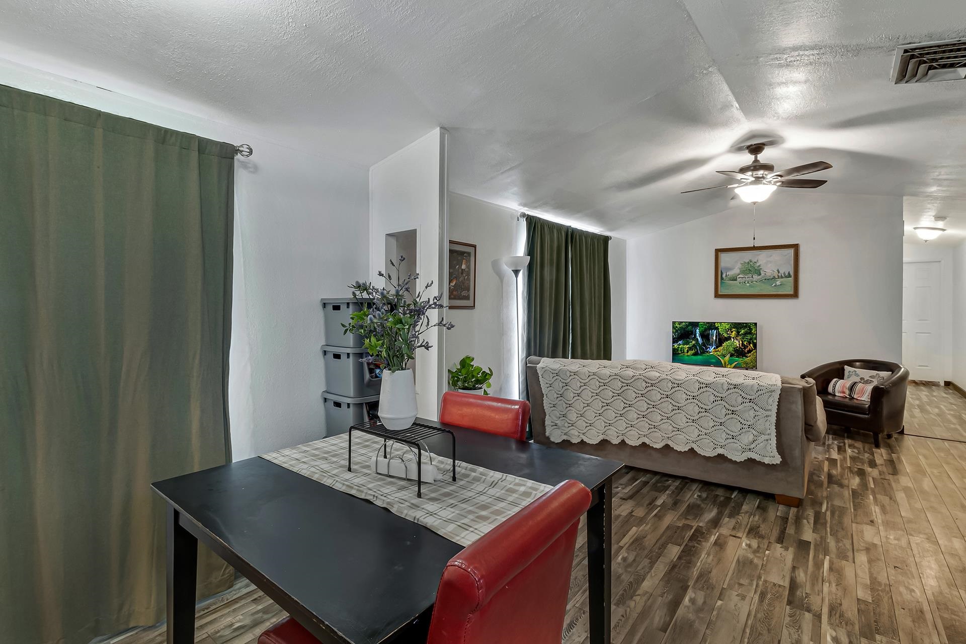 2845 North Avenue Property Photo 17