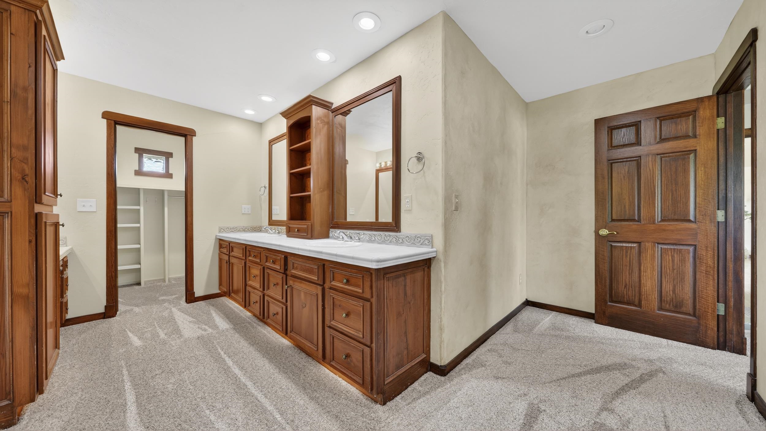 651 Peony Drive Property Photo 14