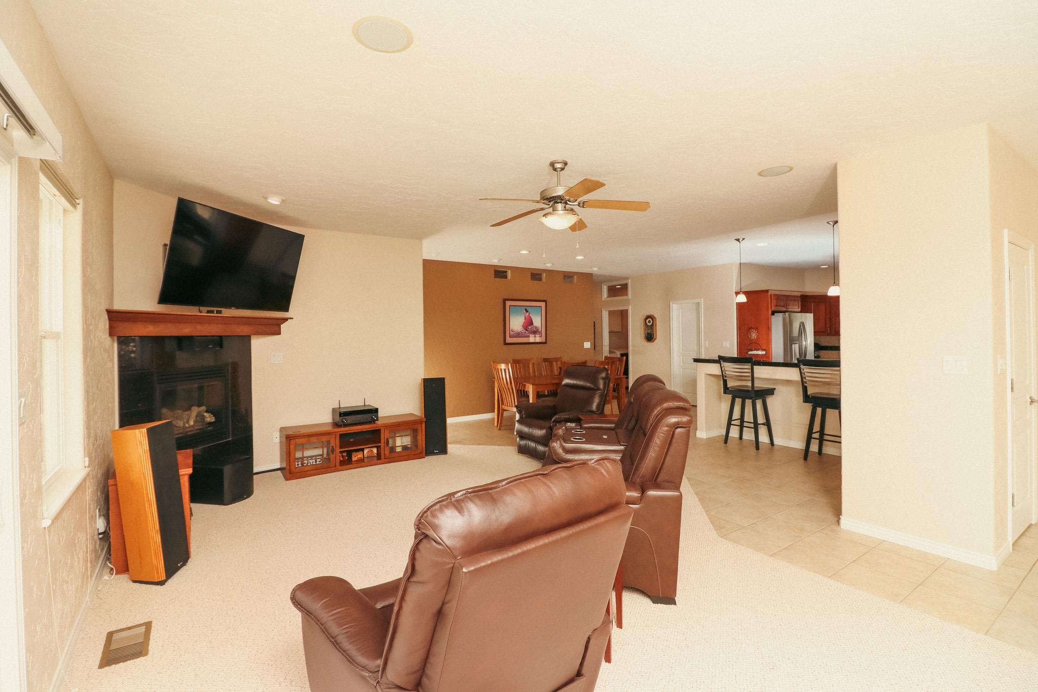 856 Summer Bend Court Property Photo 4