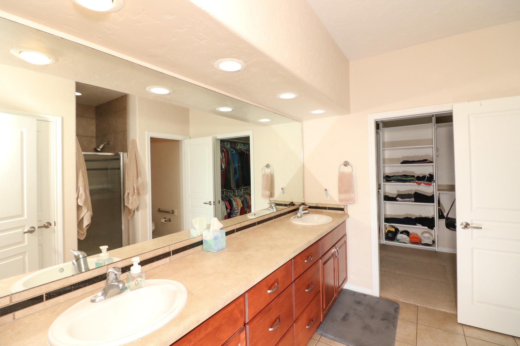 856 Summer Bend Court Property Photo 19