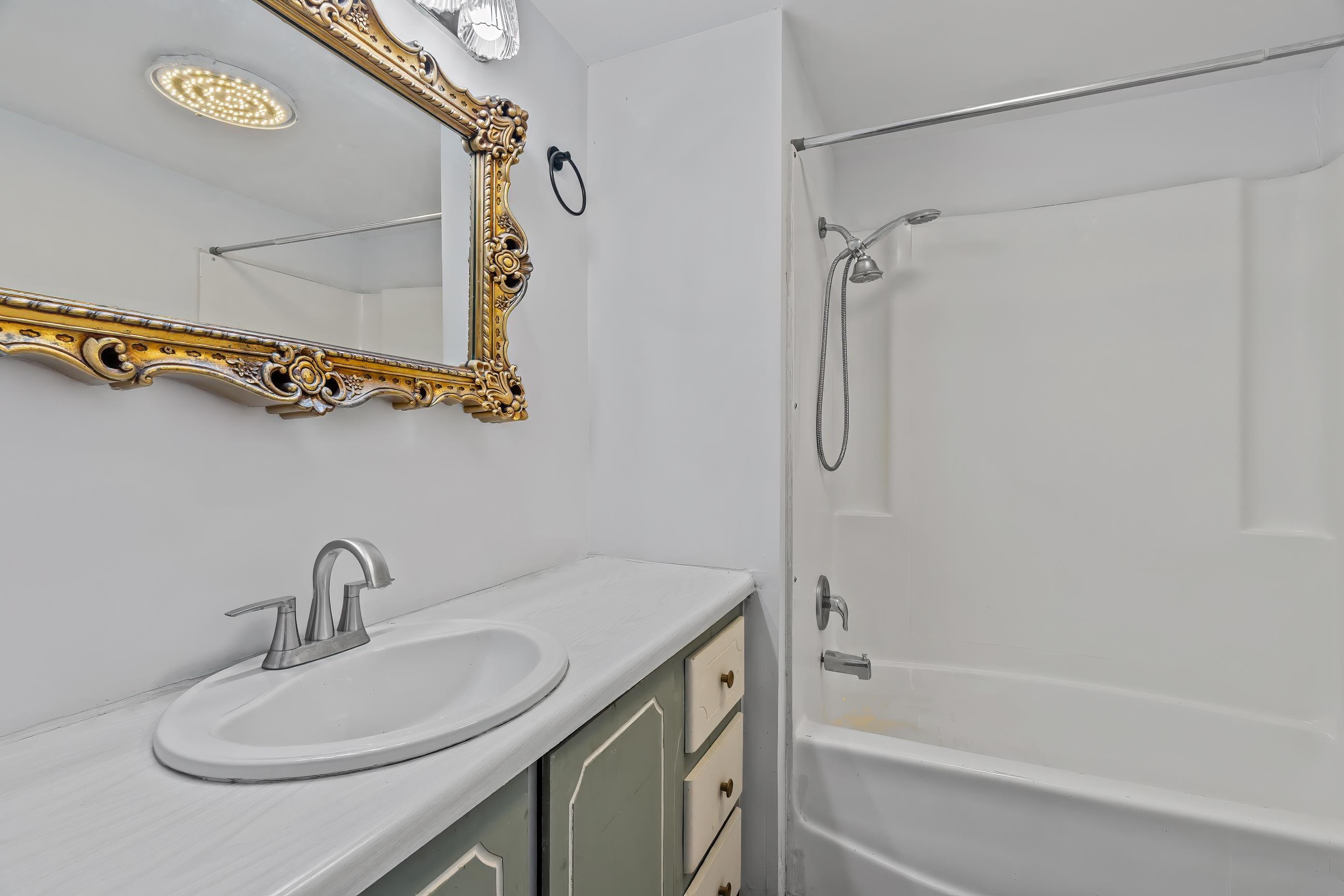 3199 E Road Property Photo 37