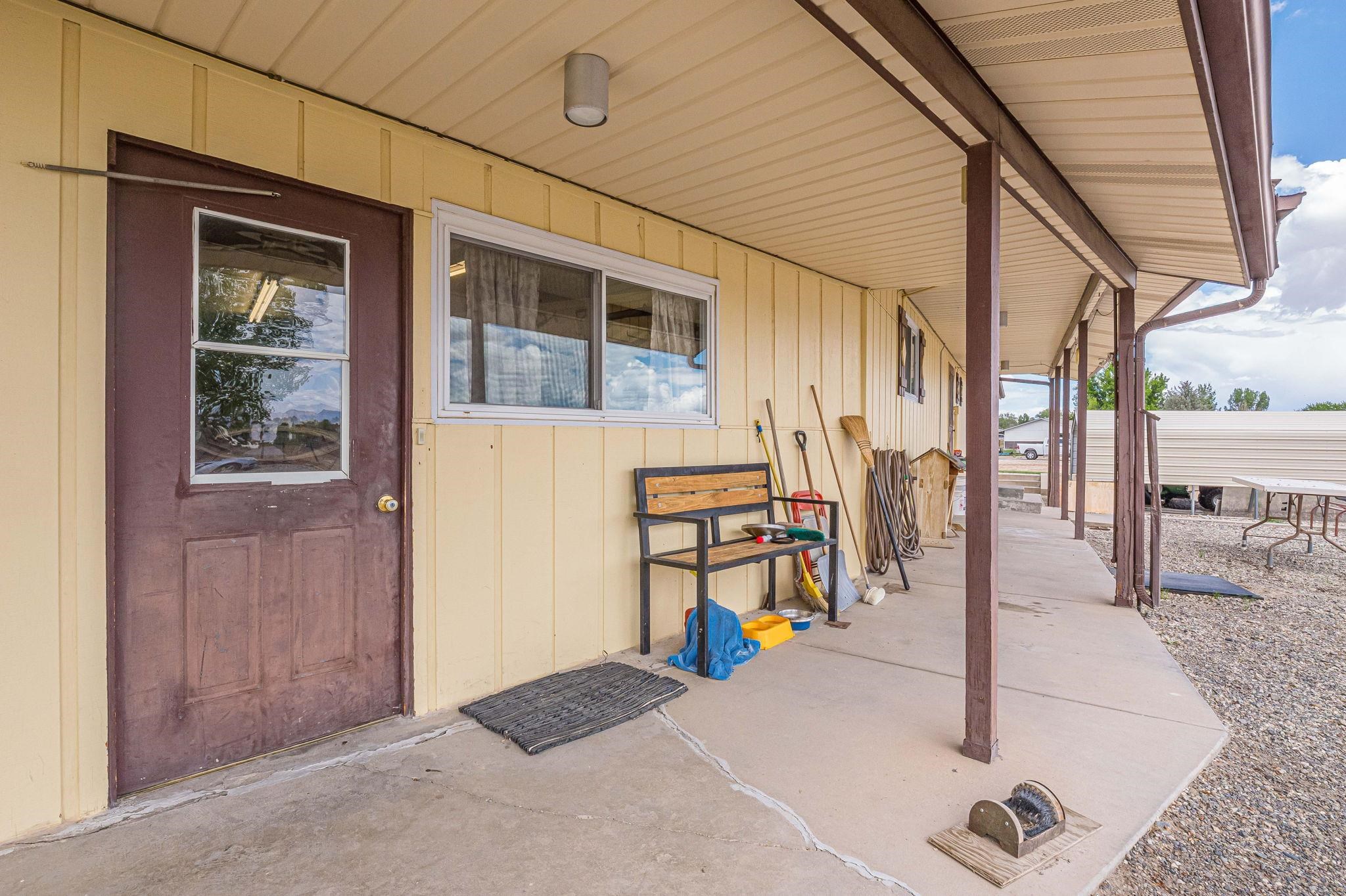 1176 17 1/2 Road Property Photo 7