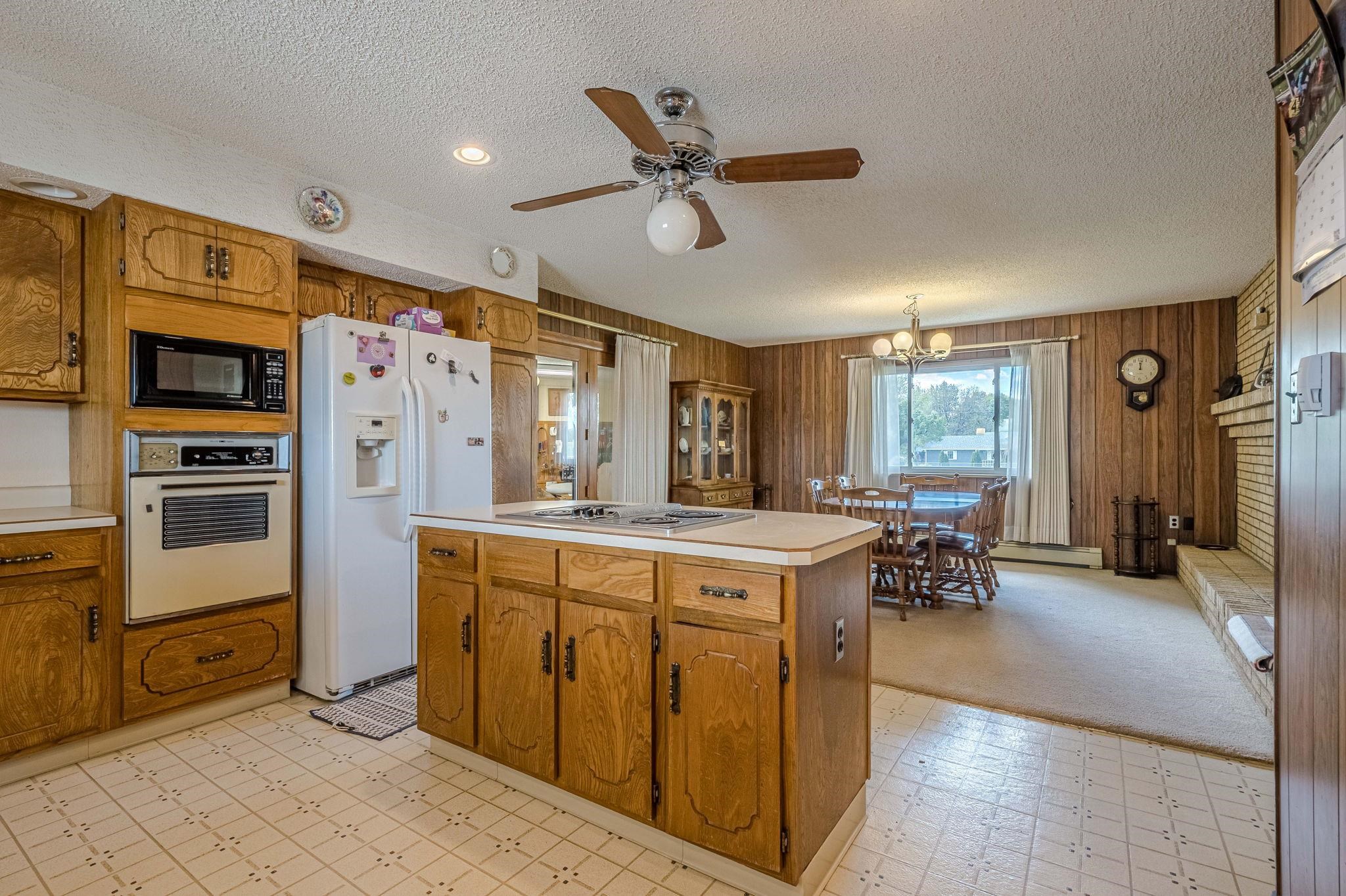 1176 17 1/2 Road Property Photo 28