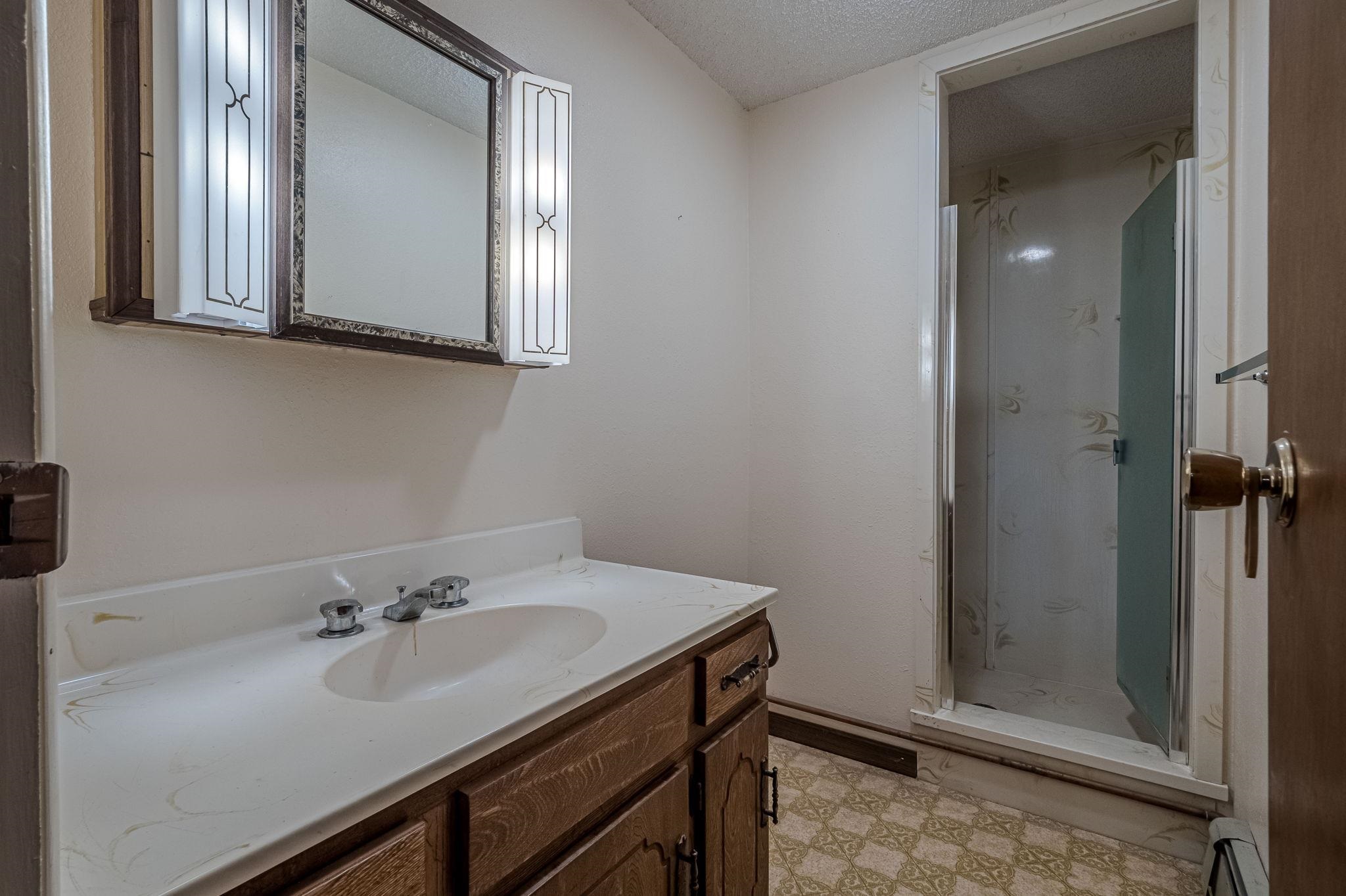 1176 17 1/2 Road Property Photo 39