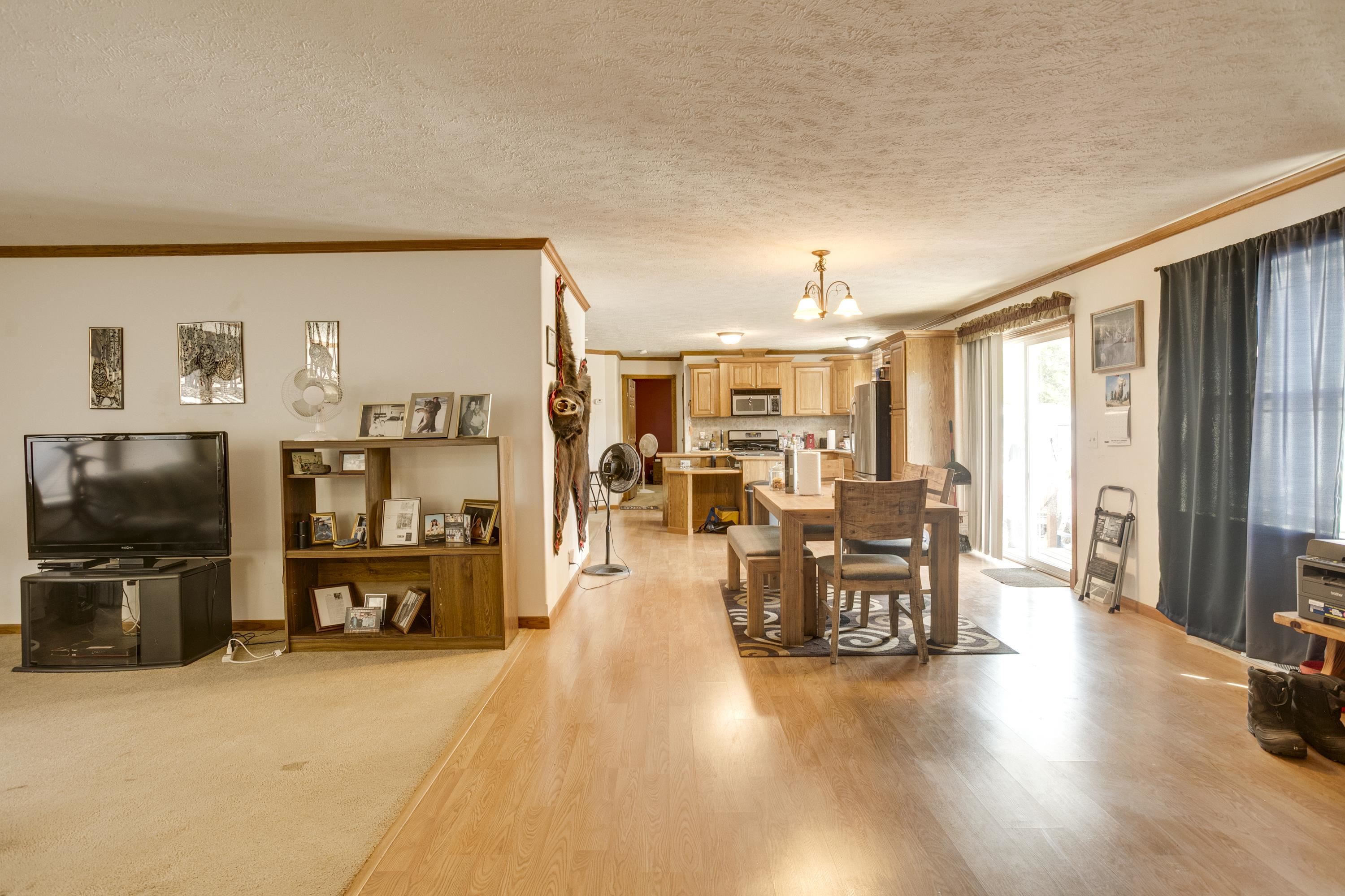 580 Denver Avenue Property Photo 8