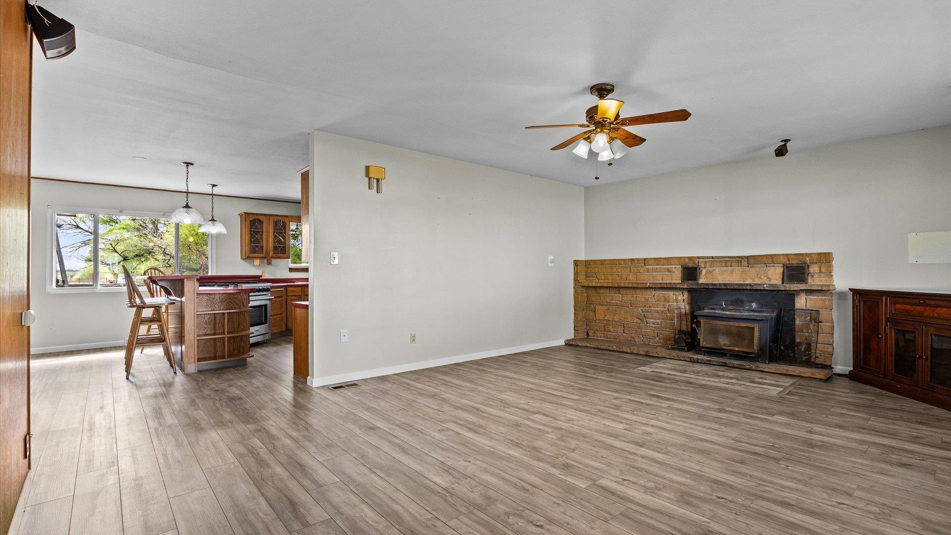 1088 20 Road Property Photo 6