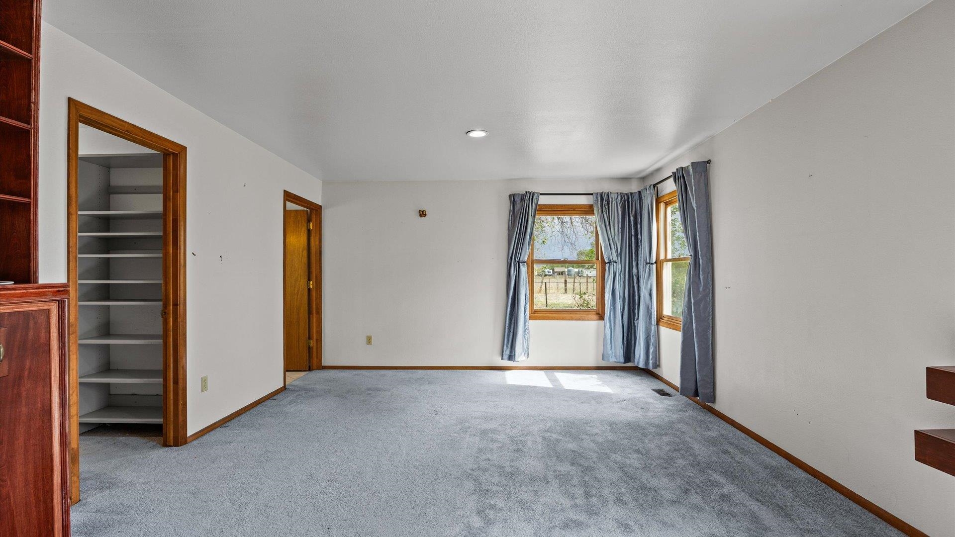 1088 20 Road Property Photo 13