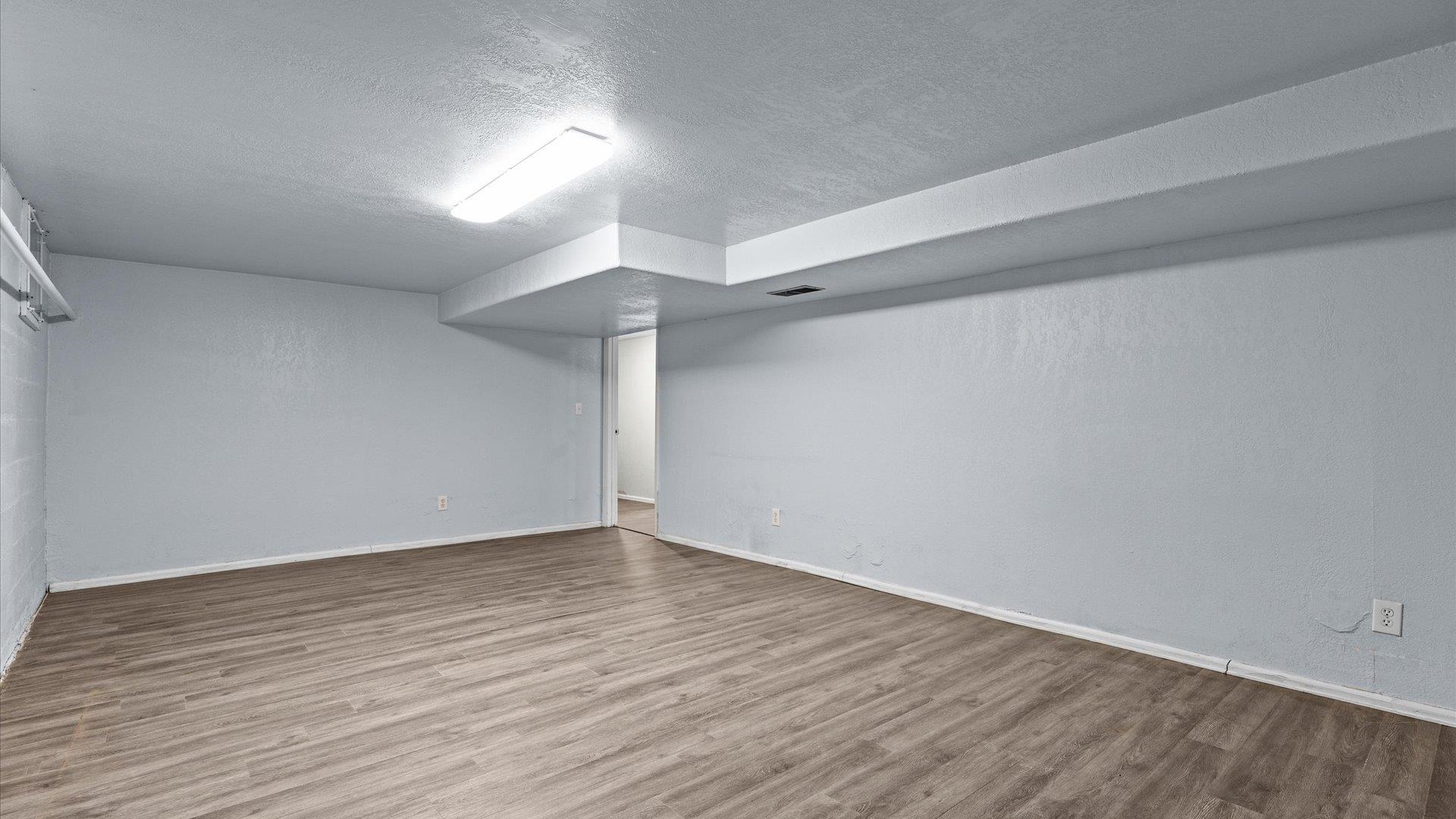 1088 20 Road Property Photo 22