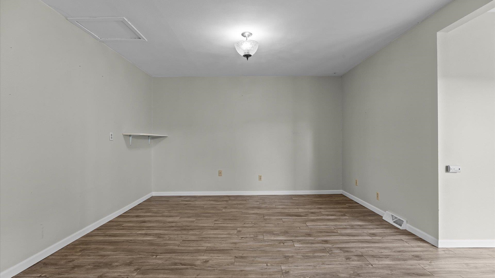 1088 20 Road Property Photo 24