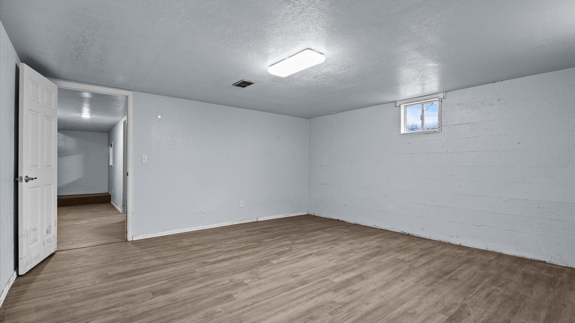 1088 20 Road Property Photo 25