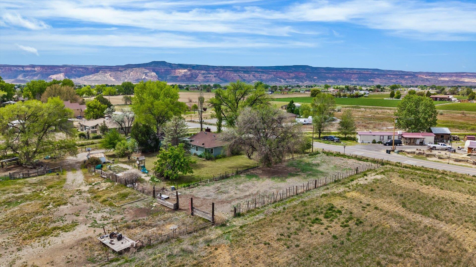 1088 20 Road Property Photo 33