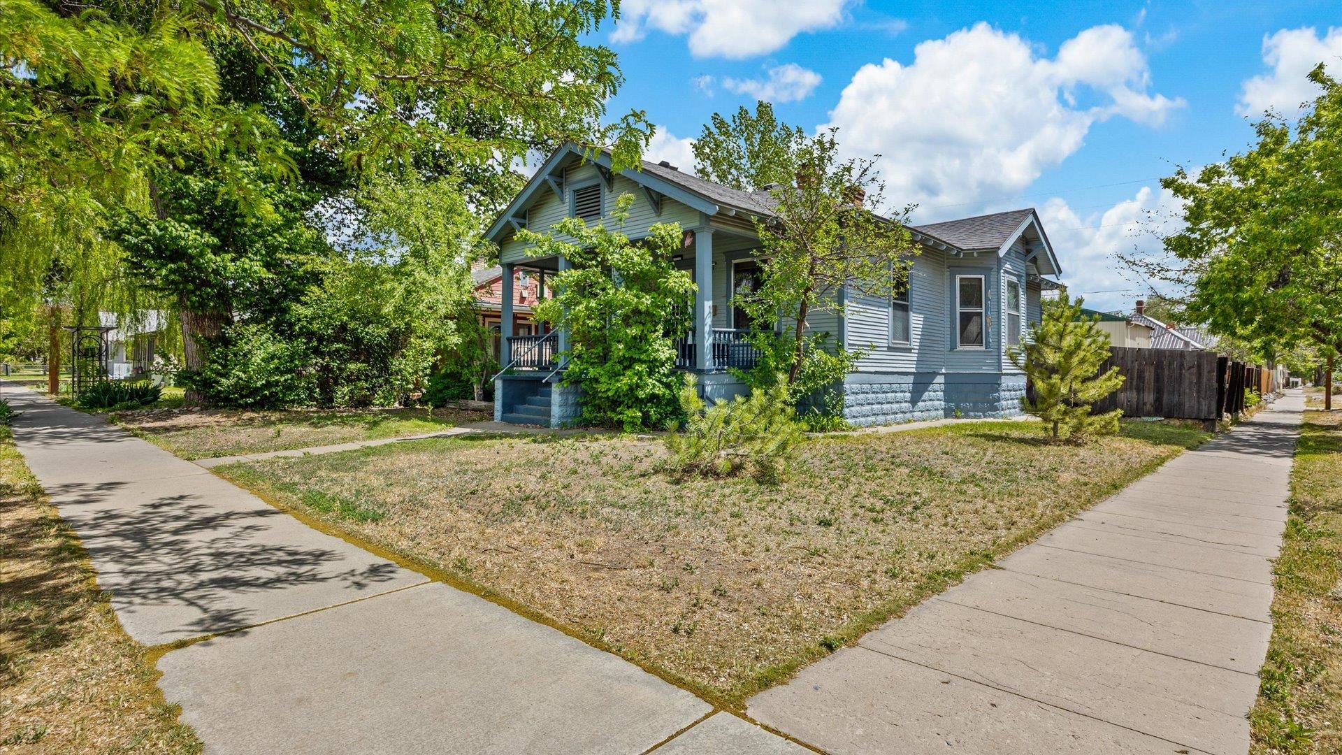 907 Chipeta Avenue Property Photo 3