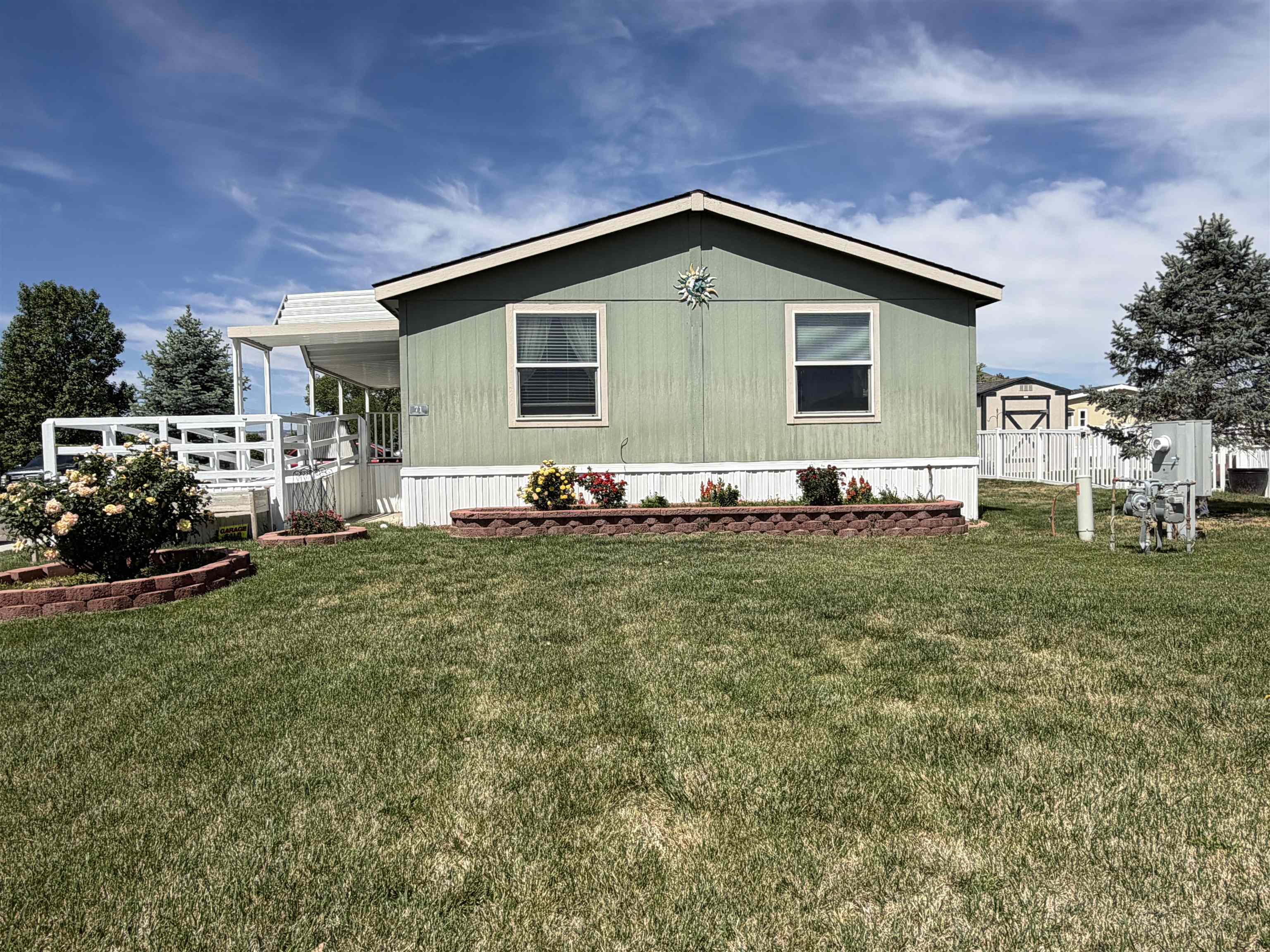 435 32 Road Property Photo 2