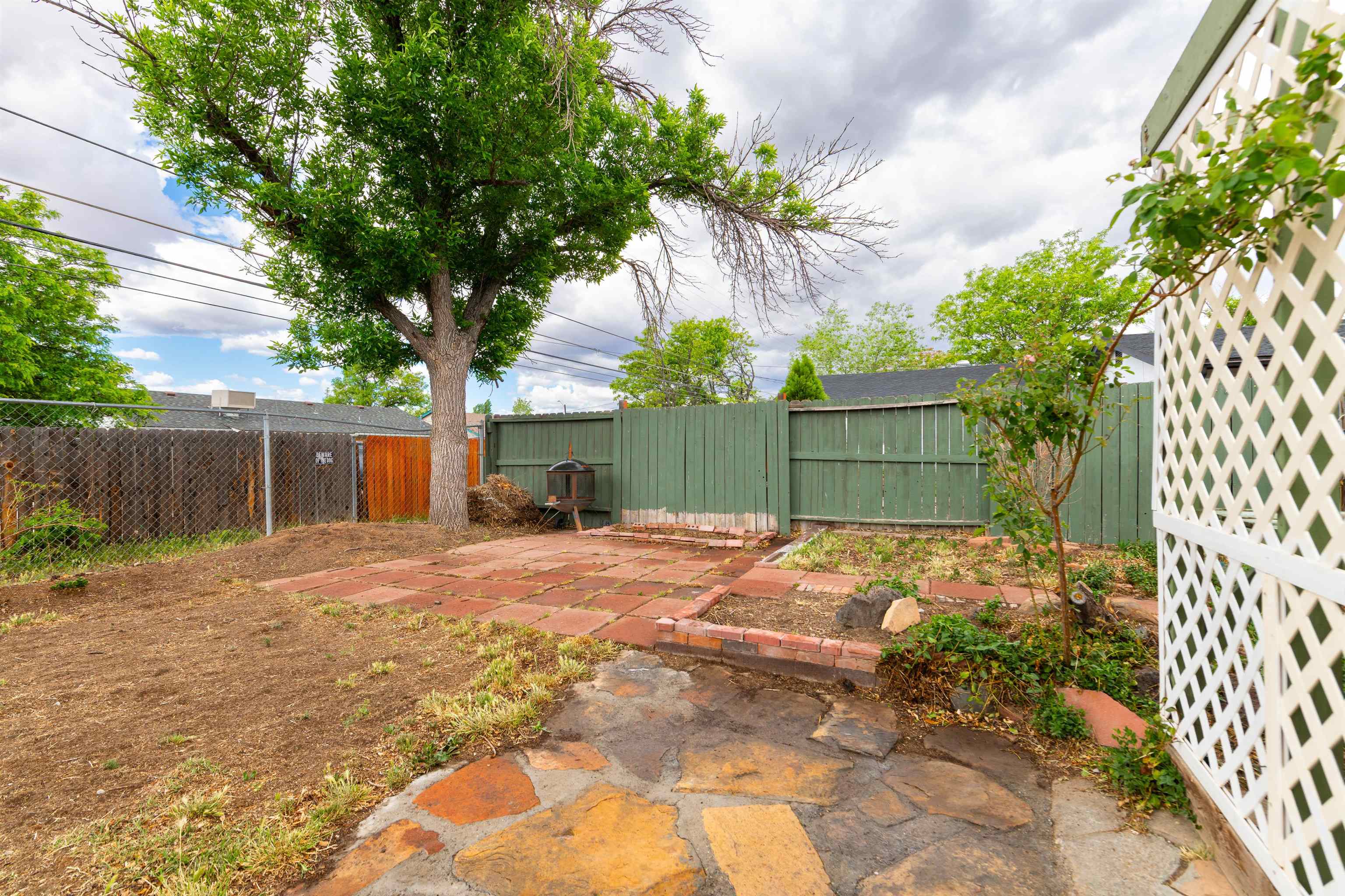 2435 Hill Avenue Property Photo 13