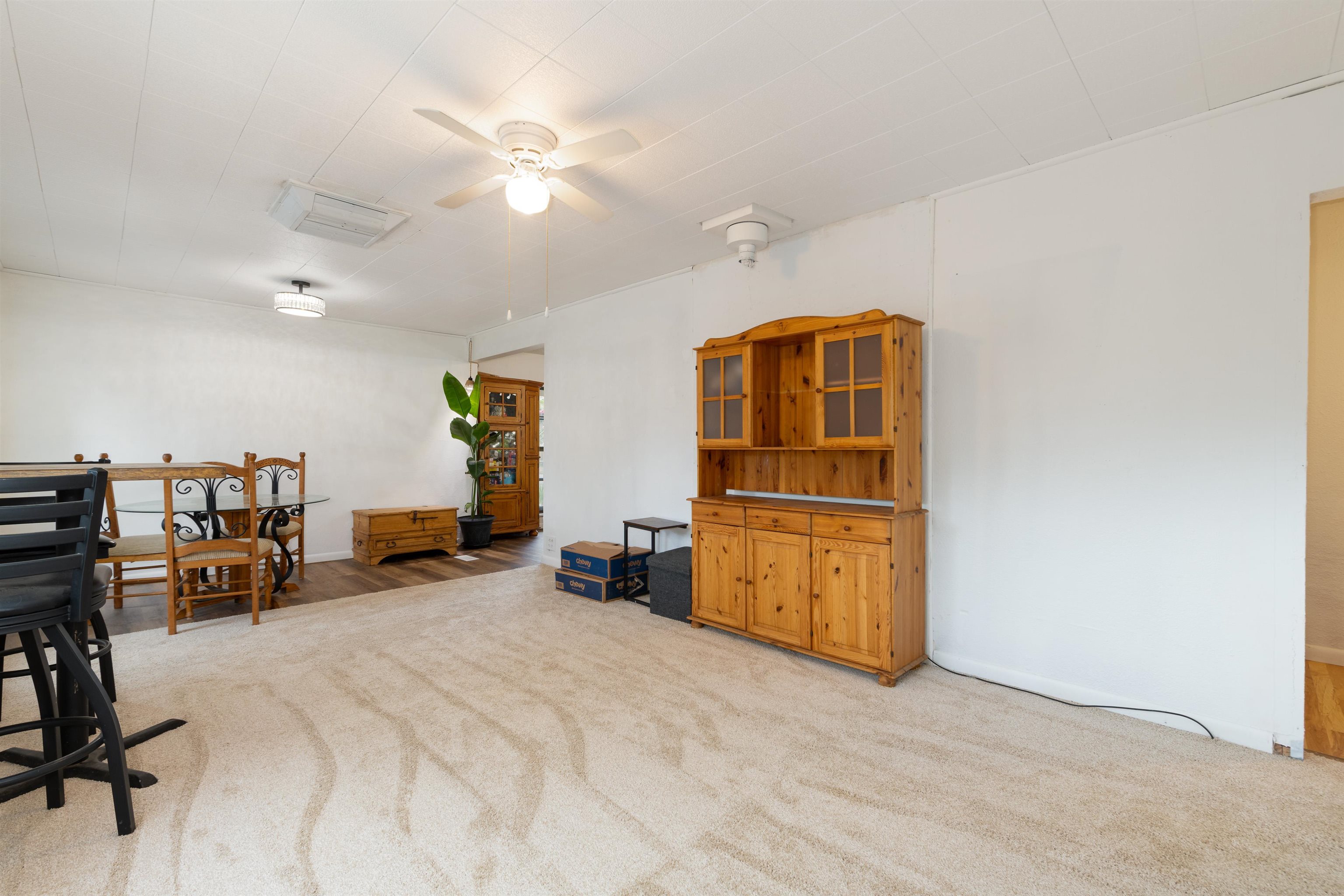 2435 Hill Avenue Property Photo 25