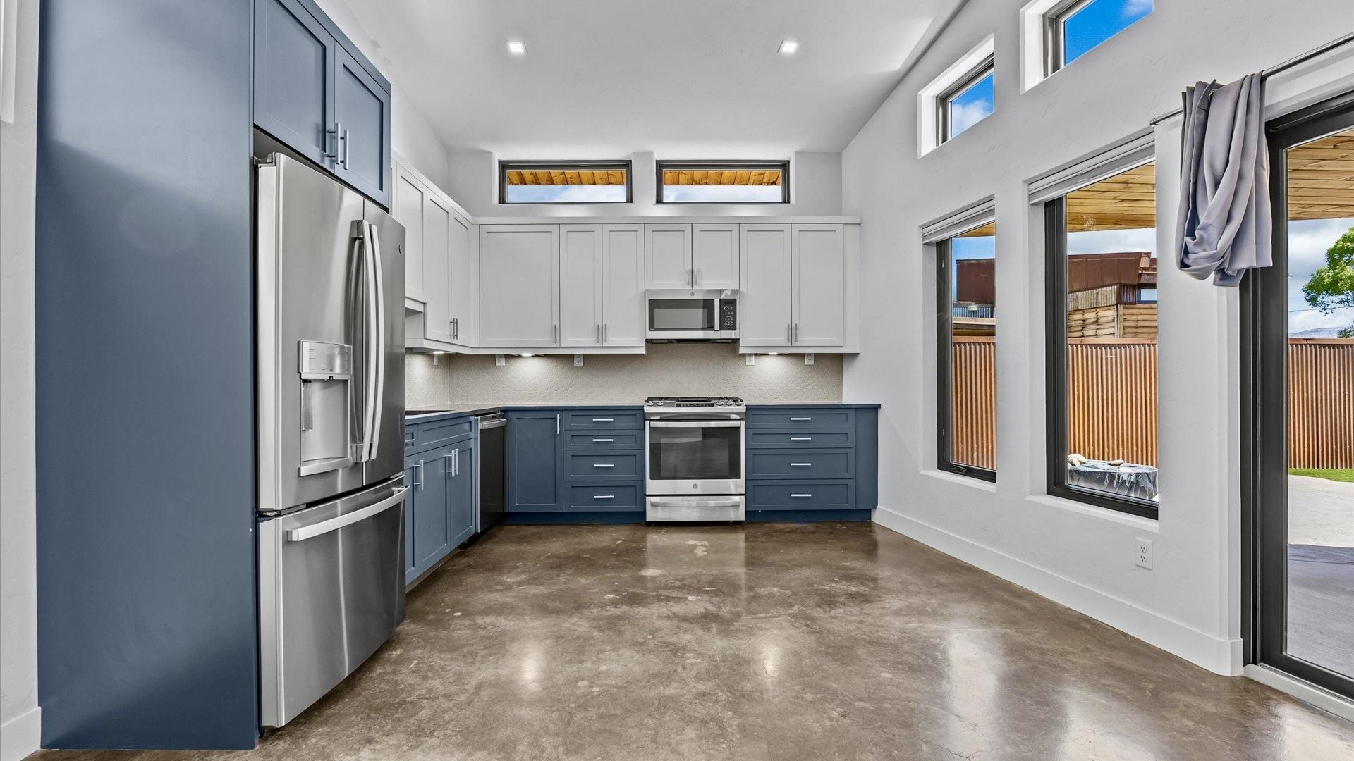 459 Red River Loop Property Photo 5