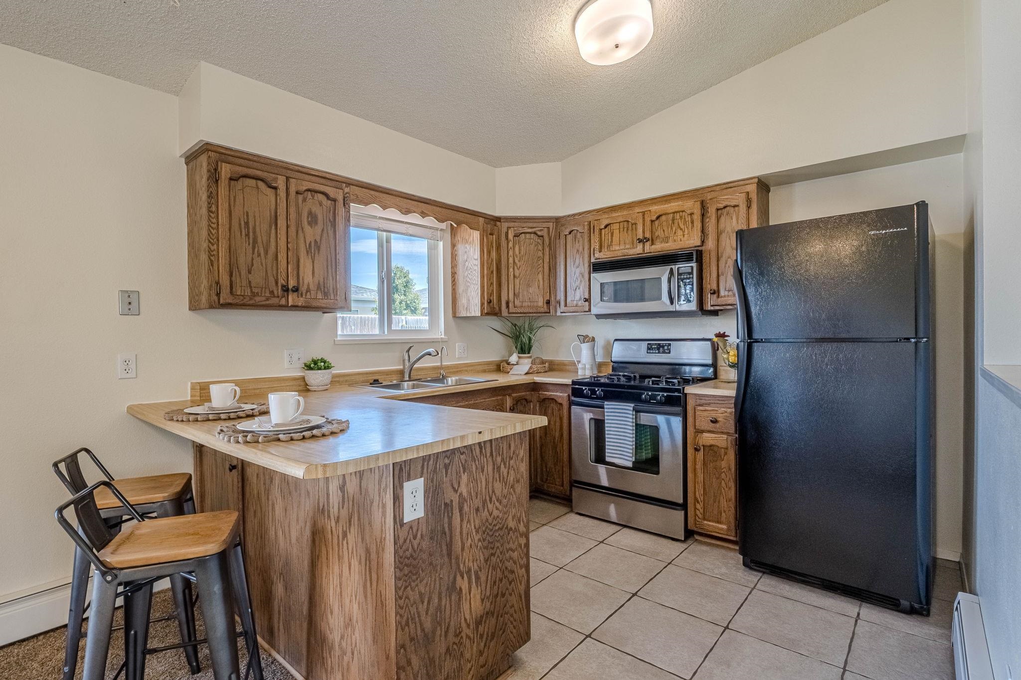 384 1/2 Dry Fork Way Property Photo 10