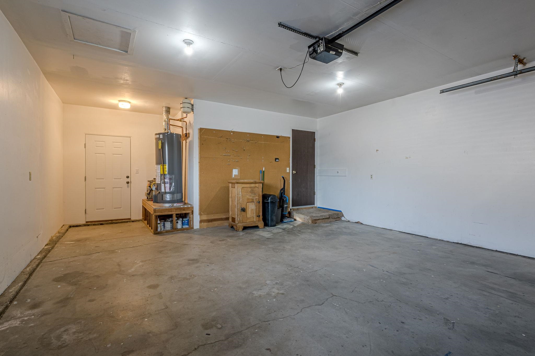 384 1/2 Dry Fork Way Property Photo 28