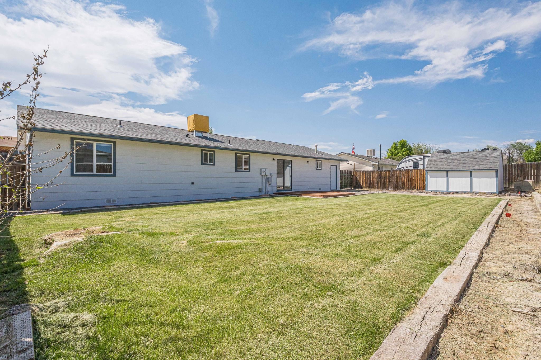 384 1/2 Dry Fork Way Property Photo 30