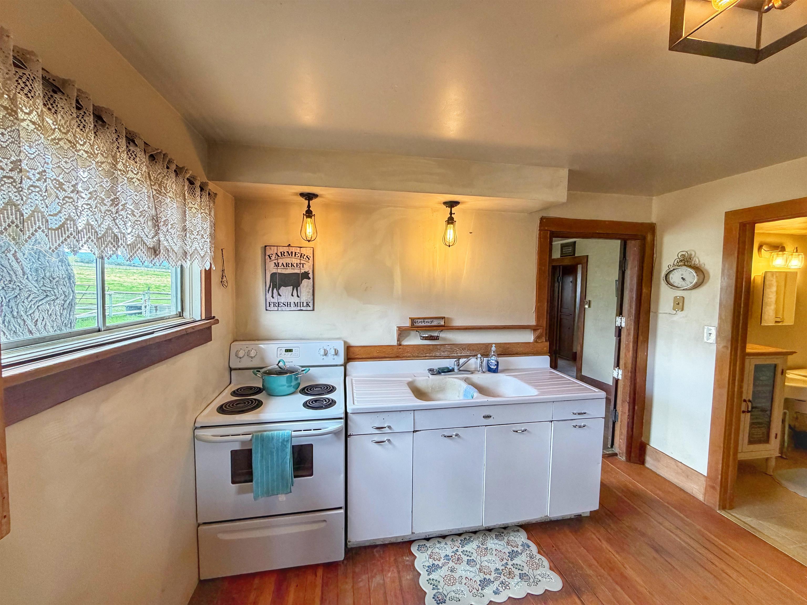 11260 54 7/10 Road Property Photo 6