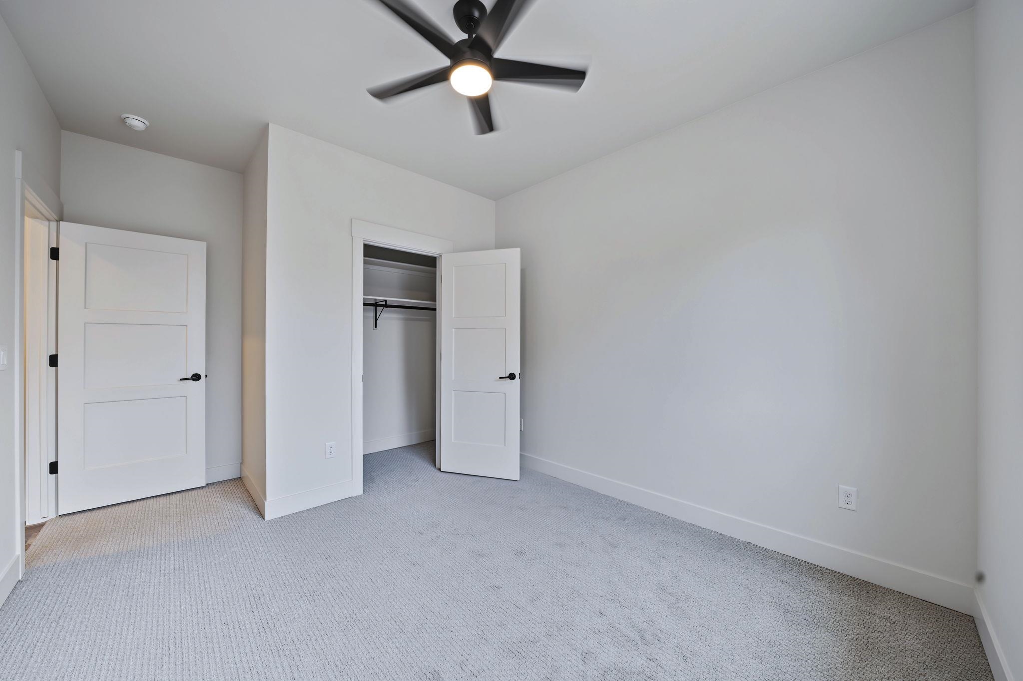 3063 Wellington Avenue Property Photo 29