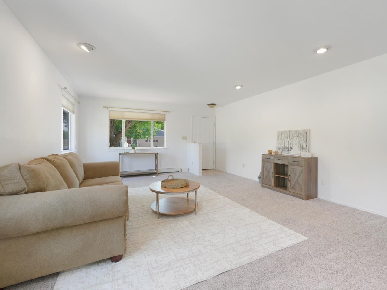 12 Rheims Court Property Photo 5