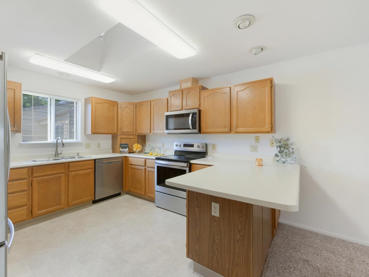 12 Rheims Court Property Photo 12