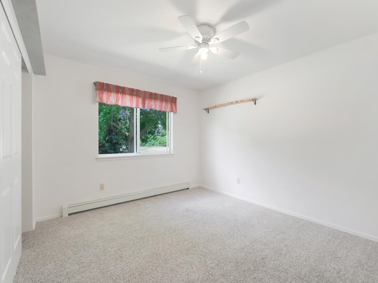 12 Rheims Court Property Photo 14