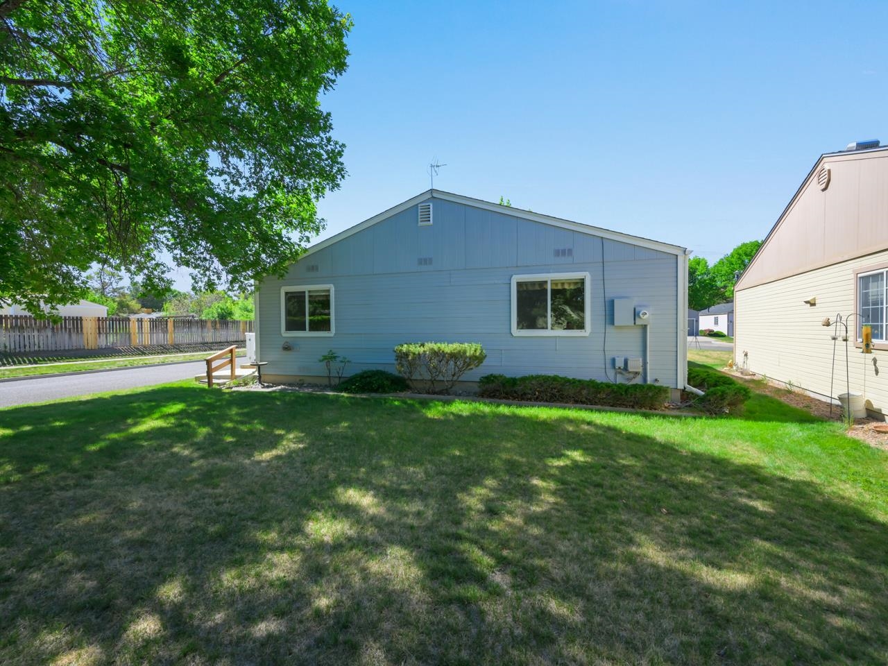 12 Rheims Court Property Photo 34