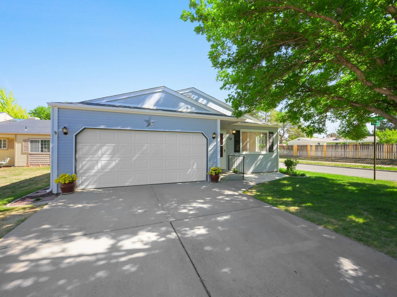 12 Rheims Court Property Photo 35