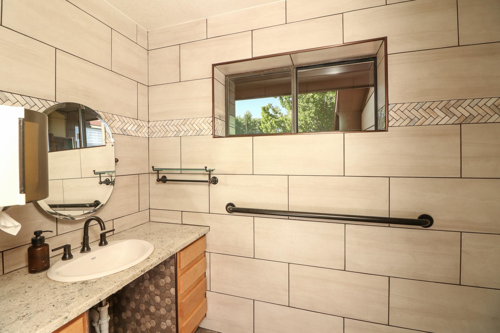 2579 H 3/4 Road Property Photo 22