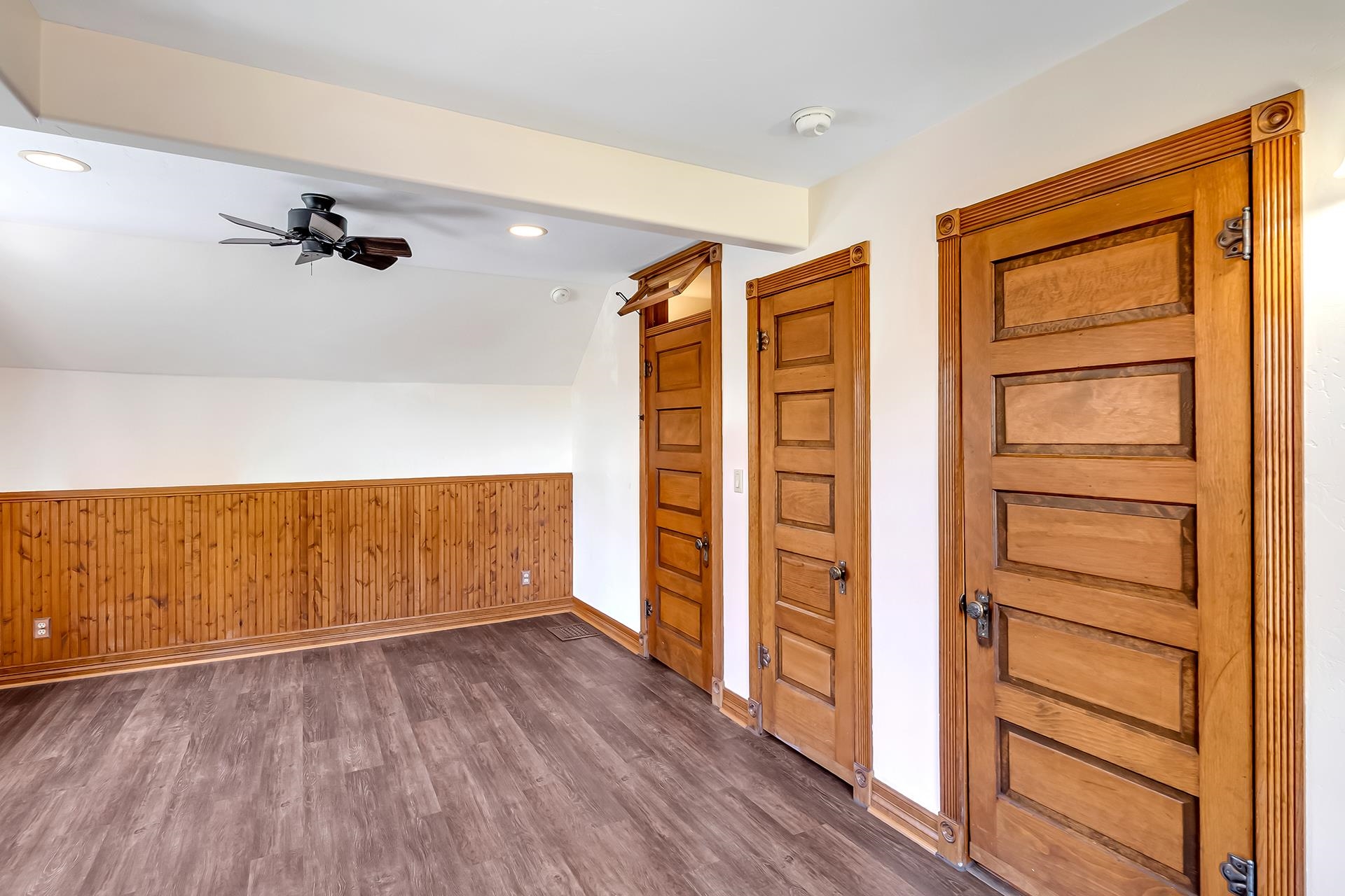 2482 Jakarlin Court Property Photo 14