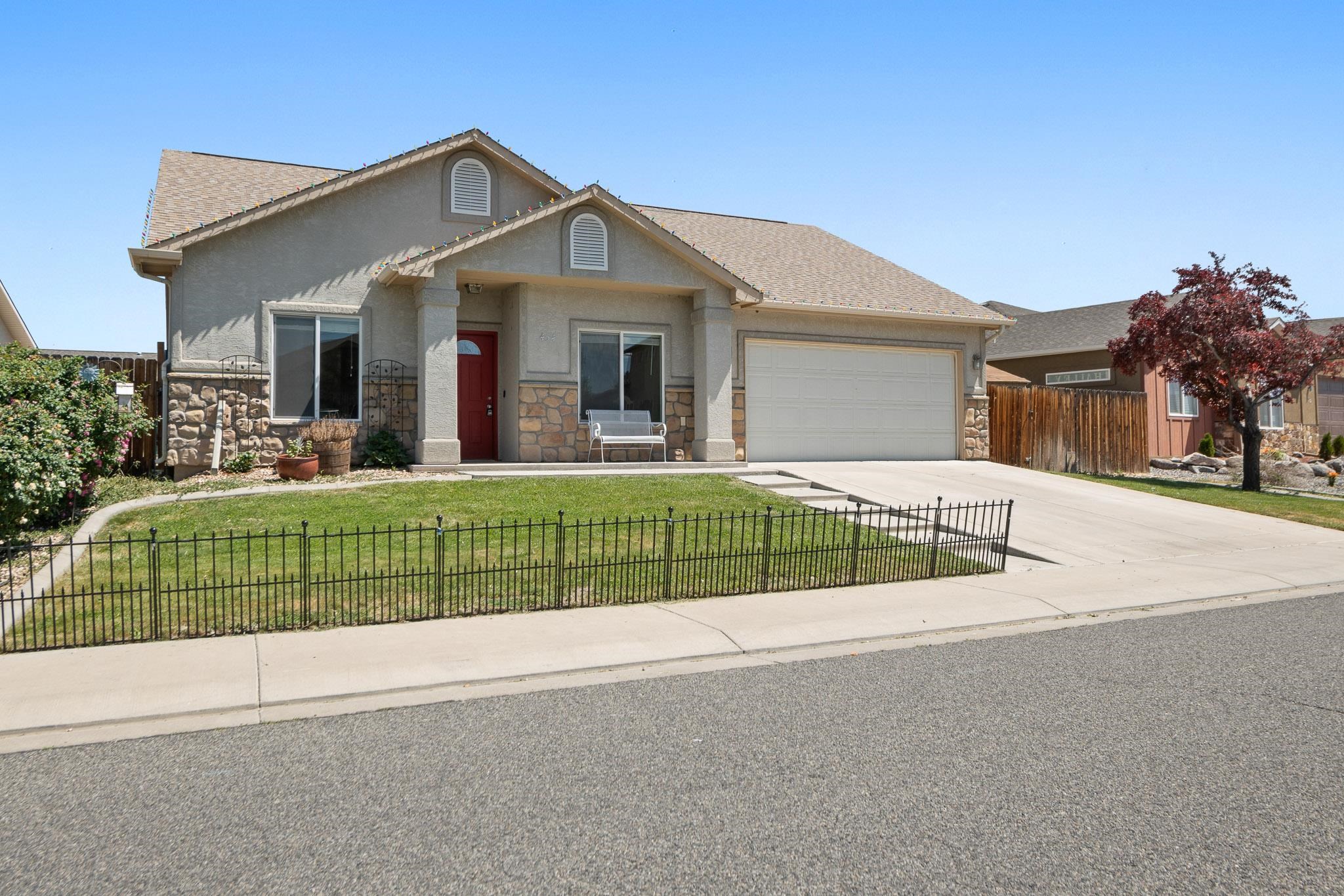 454 Bulla Drive Property Photo 3