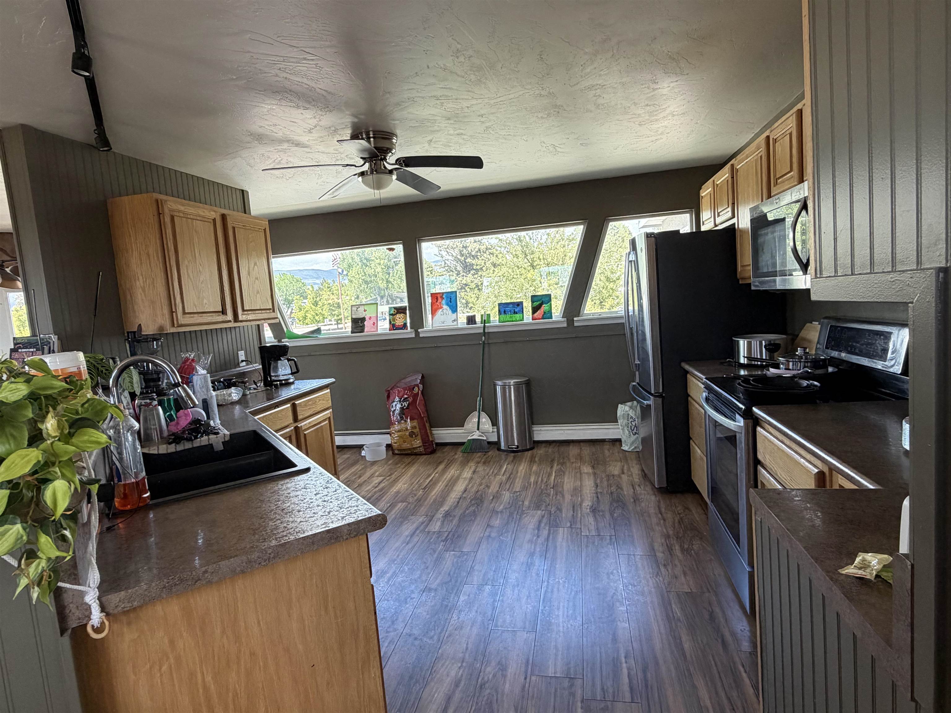 285 S Grand Mesa Drive Property Photo 6