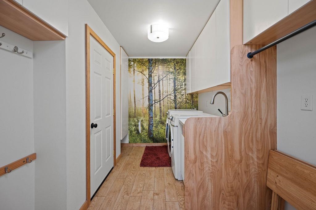 2352 E Road Property Photo 24