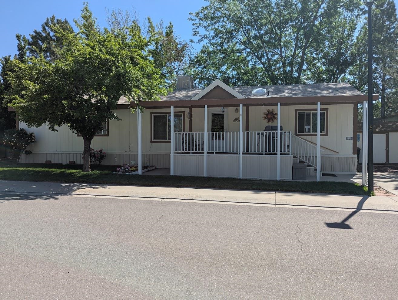 435 32 Road Property Photo 1