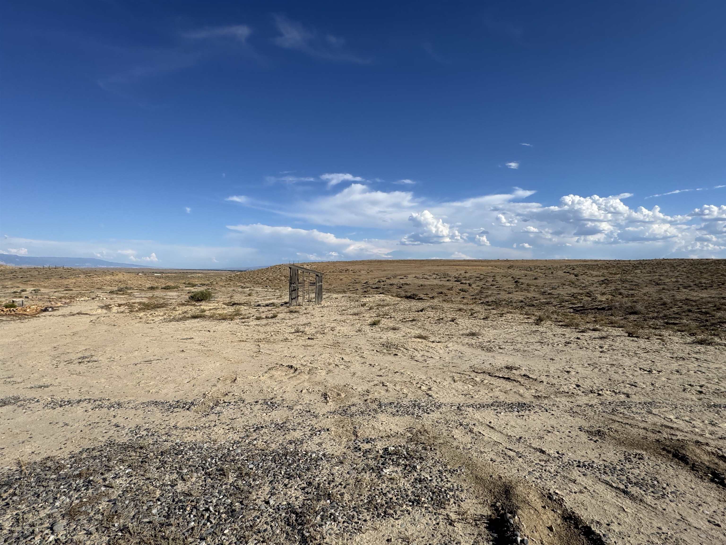 2088 16 Road Property Photo 35