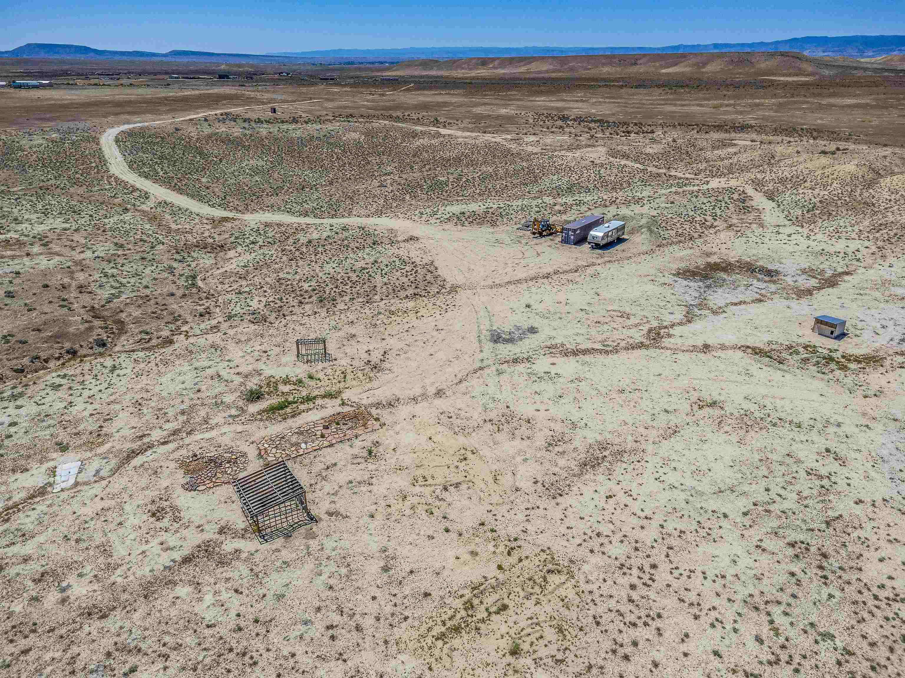 2088 16 Road Property Photo 37