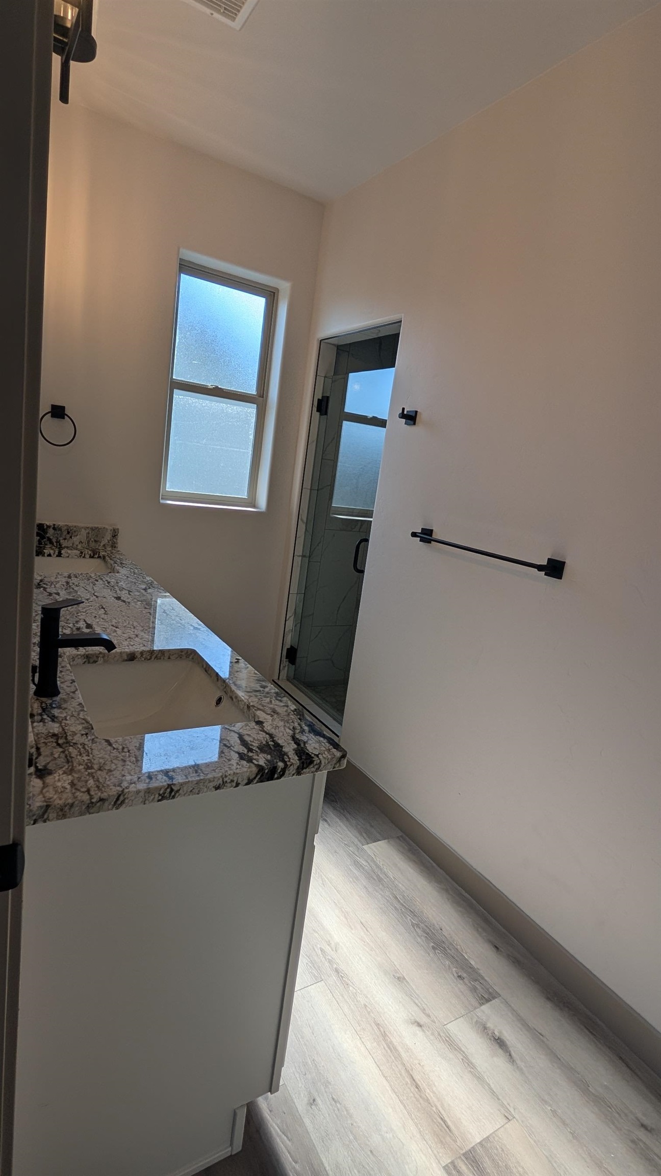 2456 Hamilton Road Property Photo 14