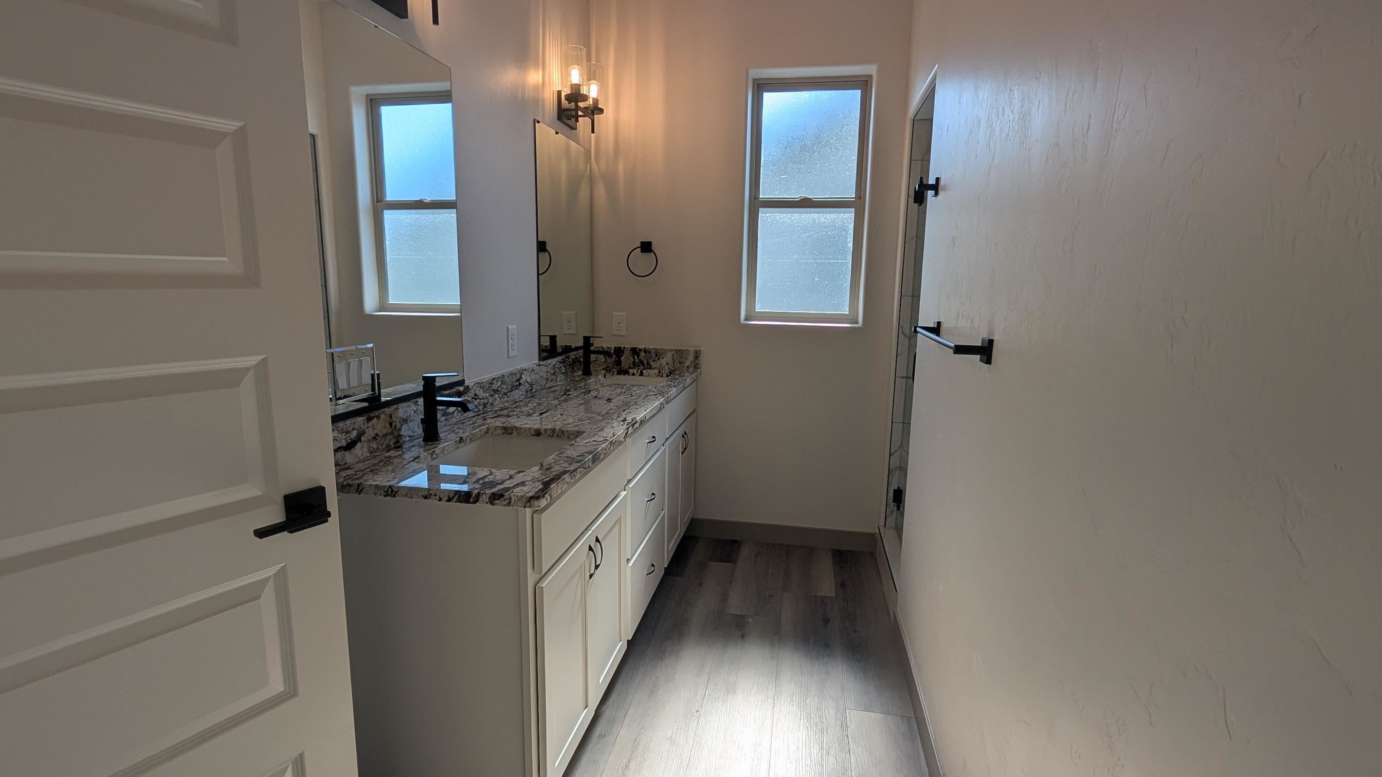 2456 Hamilton Road Property Photo 15