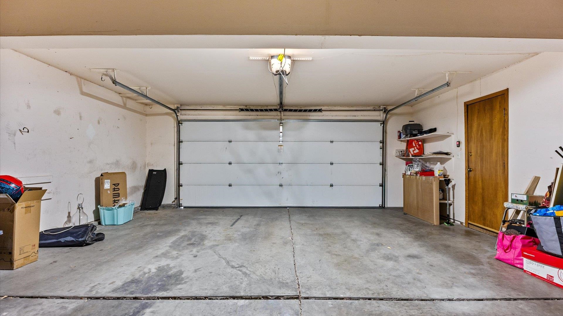 385 Explorer Court Property Photo 25